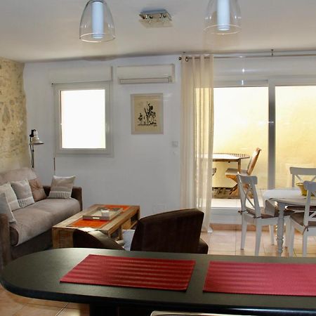 Agreable Maison De Ville Eyragues Екстериор снимка