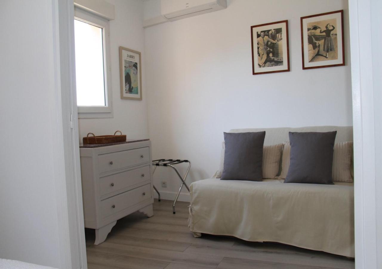 Agreable Maison De Ville Eyragues Екстериор снимка